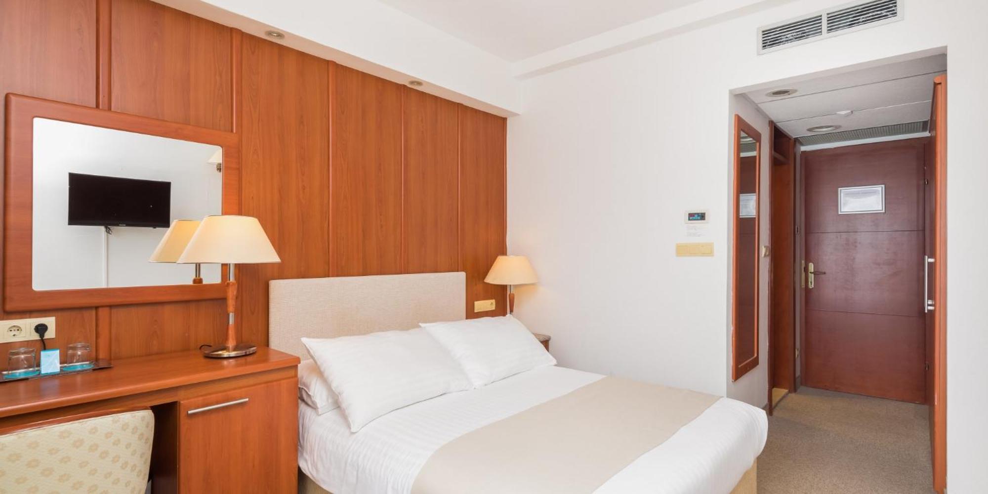 Marko Polo Maradiso Hotel By Aminess Korčula Oda fotoğraf